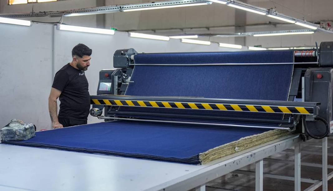 Diyarbakırlı kadınlardan tekstil atıklarından çocuklara kıyafet 3